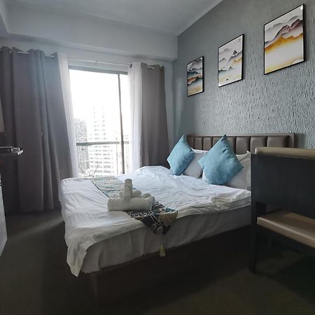 마카티 Warm Makati 아파트 호텔 외부 사진